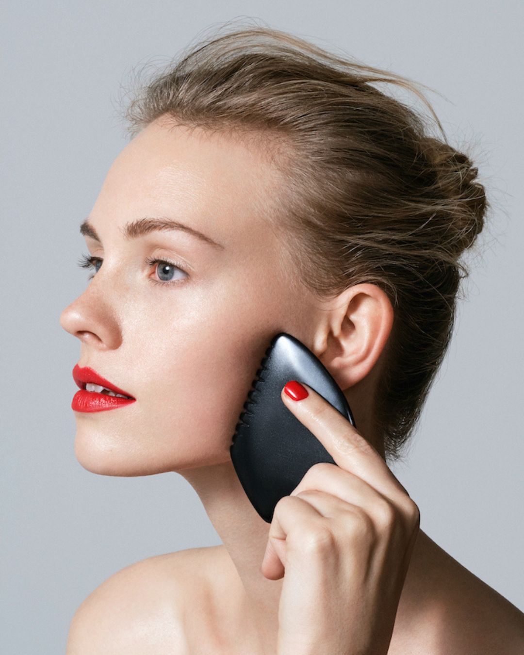 Glow & Lift – Face Yoga & Gua Sha Workshop 22.04.25